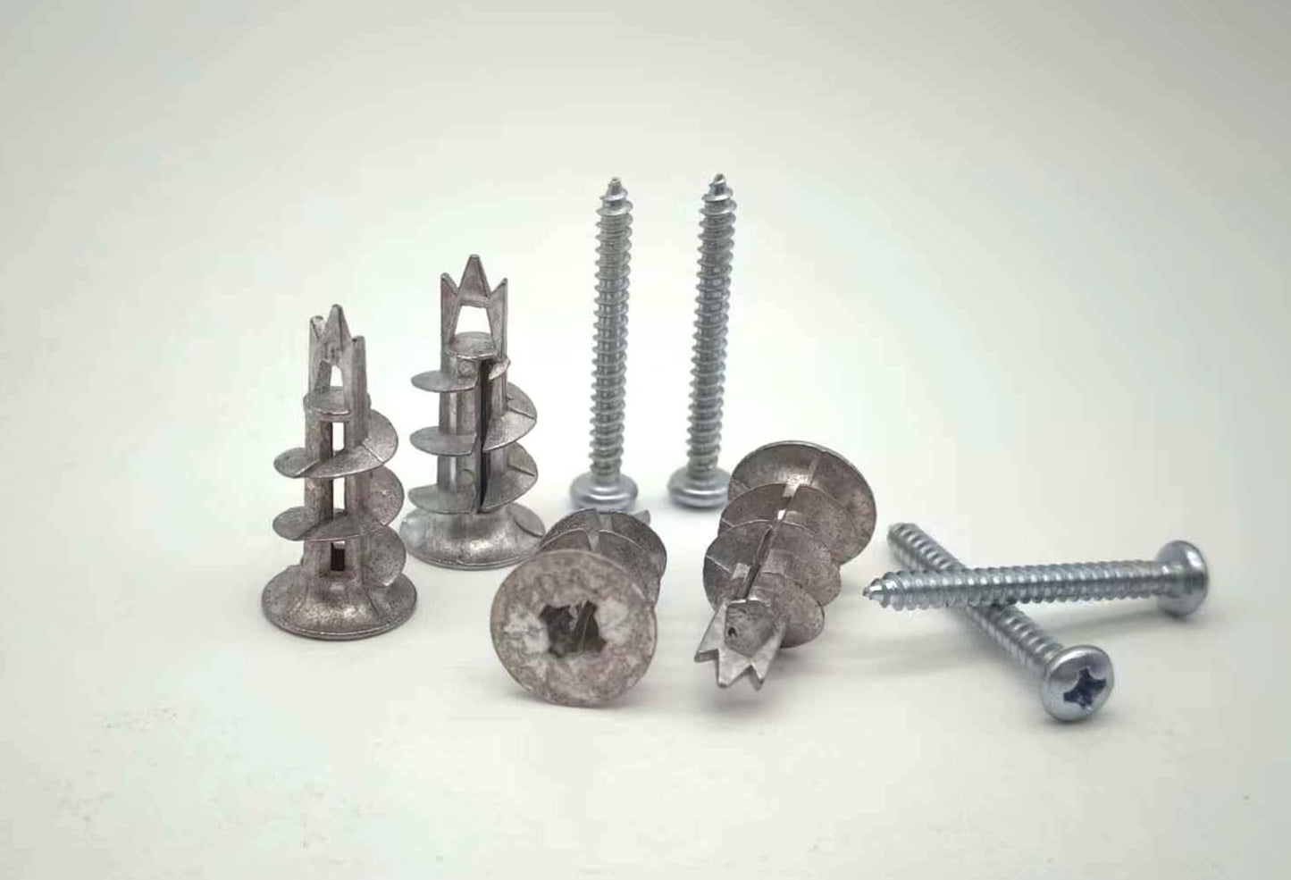 EDAZ Drywall Anchor & Screw, Plasterboard & Fiber Cement Board | Expansion ZAMAK/Zinc Anchor, Fits Most Screws — Medium Duty MagicToggles Series, include screws