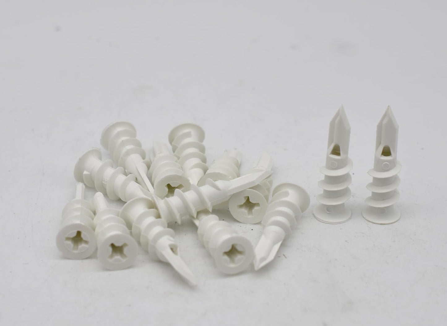 NDAM Compact Heavy-Duty Nylon Drywall Anchors, Mini Self-Drilling Plasterboard & Foam Fasteners, Fits #6 Screws, (Anchors Only)